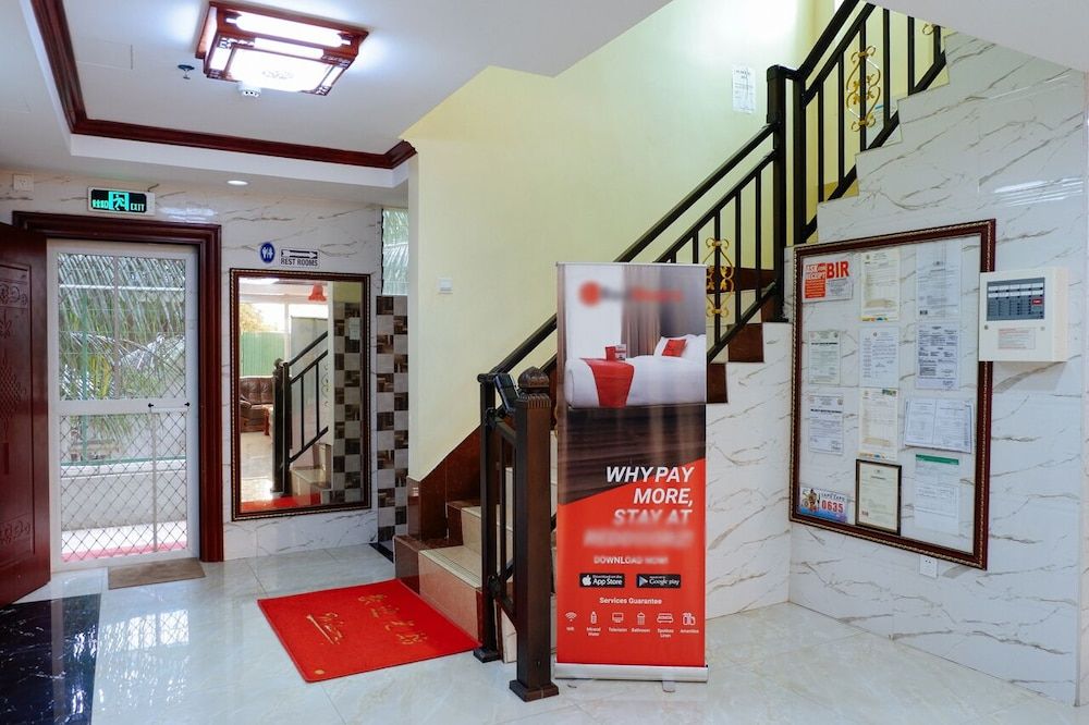 RedDoorz Plus near Camella La Brisa Lapulapu 3