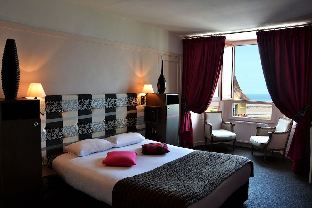 Hotel des Bains 3 estrelas em Granville