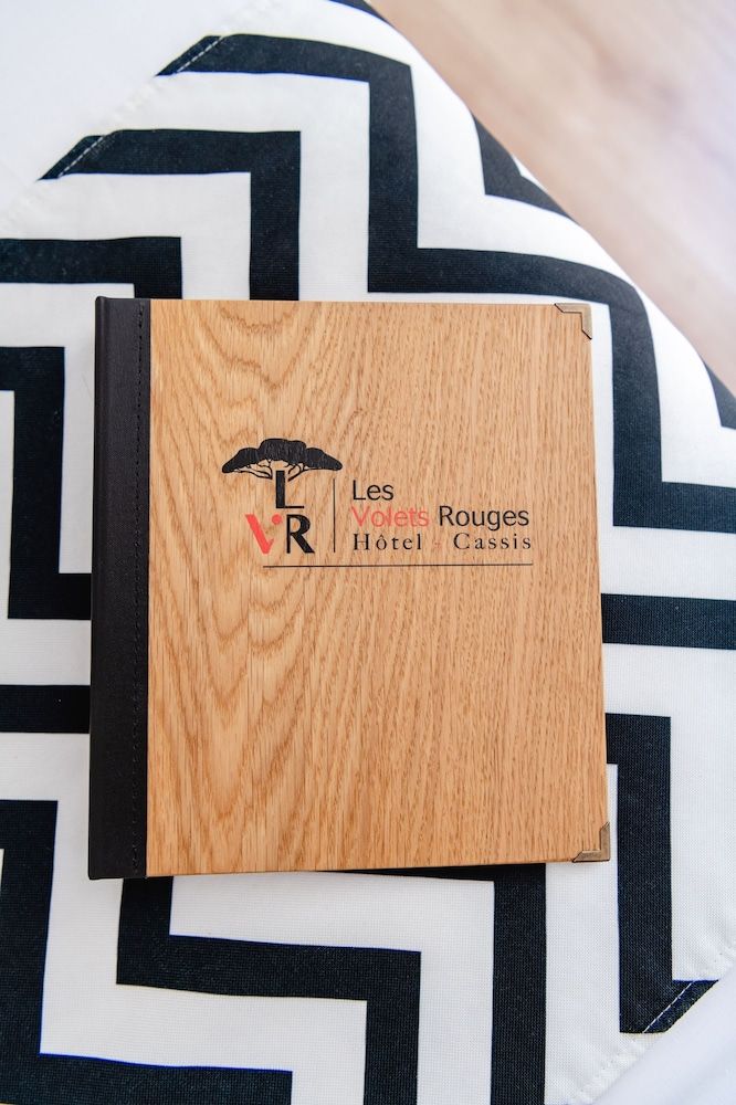 Hôtel Les Volets Rouges - Cassis 3