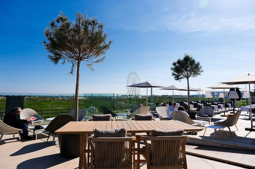 Hôtel & Spa - Thalazur Ouistreham 4 estrelas em Ouistreham