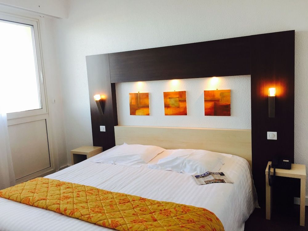 Hôtel Windsor FRONT DE MER 2