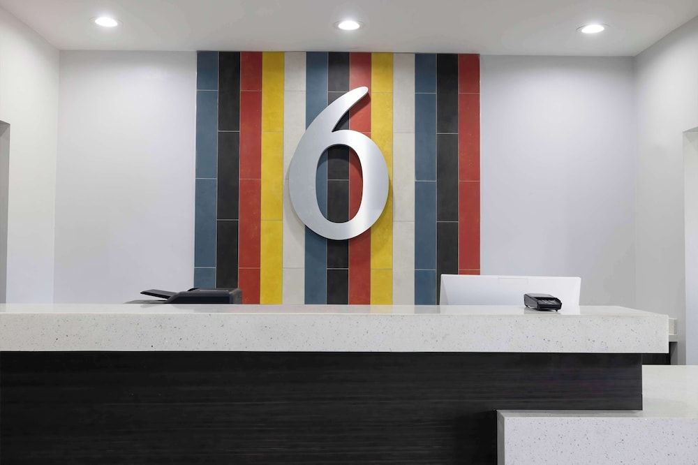 Motel 6 Lake Charles, LA 3