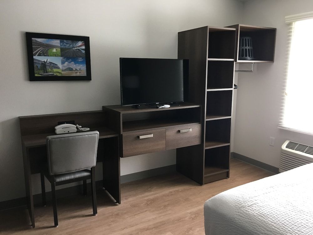 WoodSpring Suites Daytona Beach Int'l Speedway 3