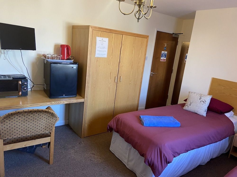 The Jolly Drayman Pub and Hotel 3