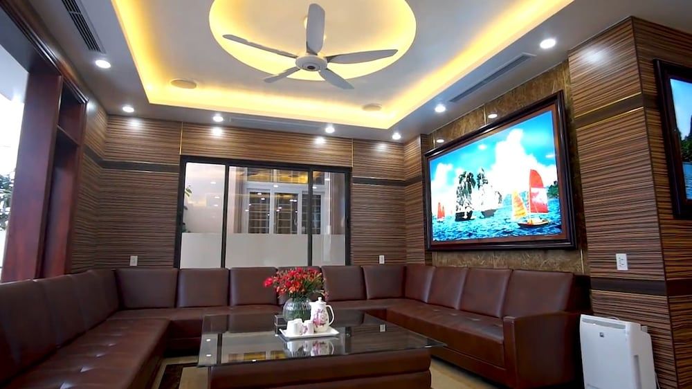 Hoang Phu Gia Hotel 2