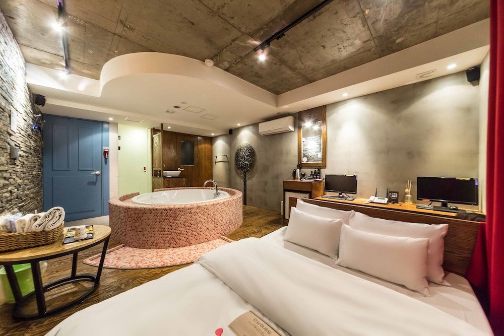 Hotel Yaja Yeongdeungpo 1