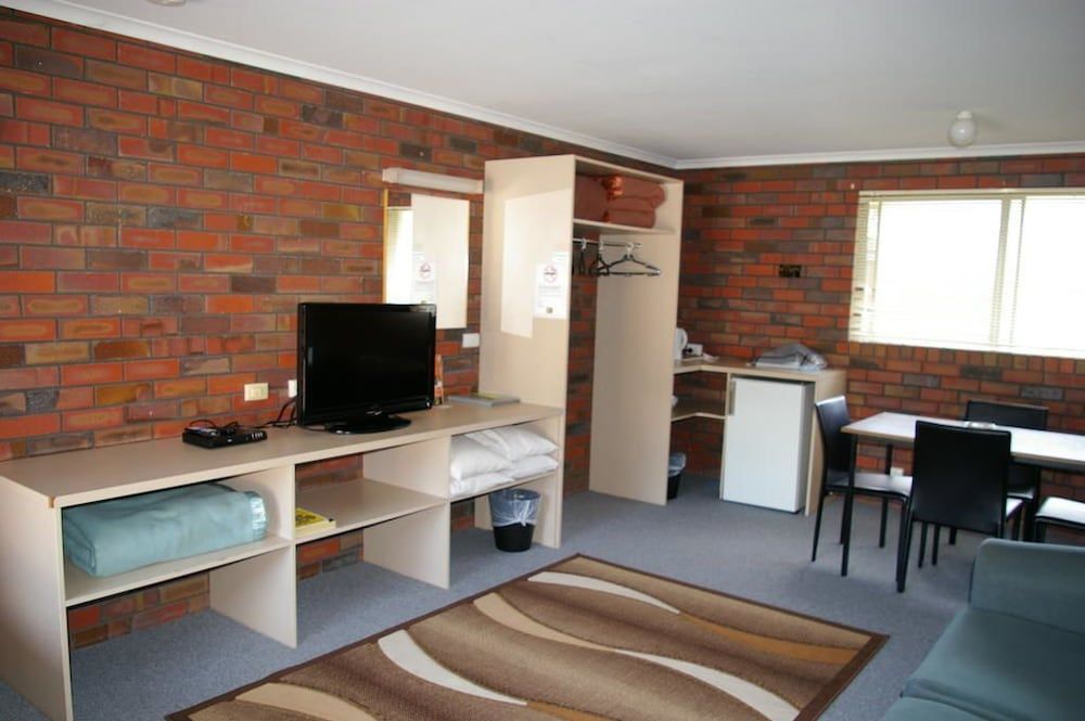 Coorrabin Motor Inn 3