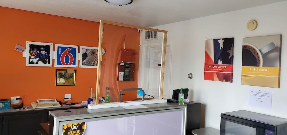 Motel 6 Baker City, OR 3