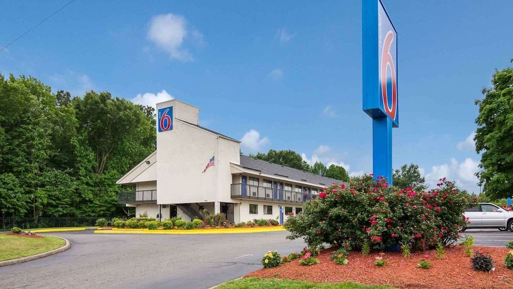 Motel 6 Richmond, VA - Midlothian Turnpike 2 estrellas en Richmond
