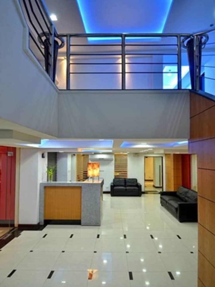 Tyche Boutique Hotel 3