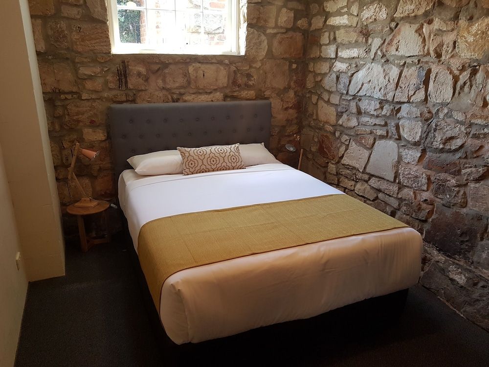 The Richmond Arms Hotel 2