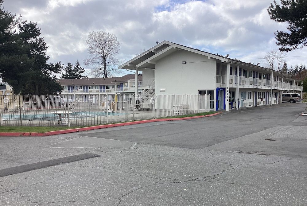 Motel 6 Everett, WA - North 2 estrelas em Everett