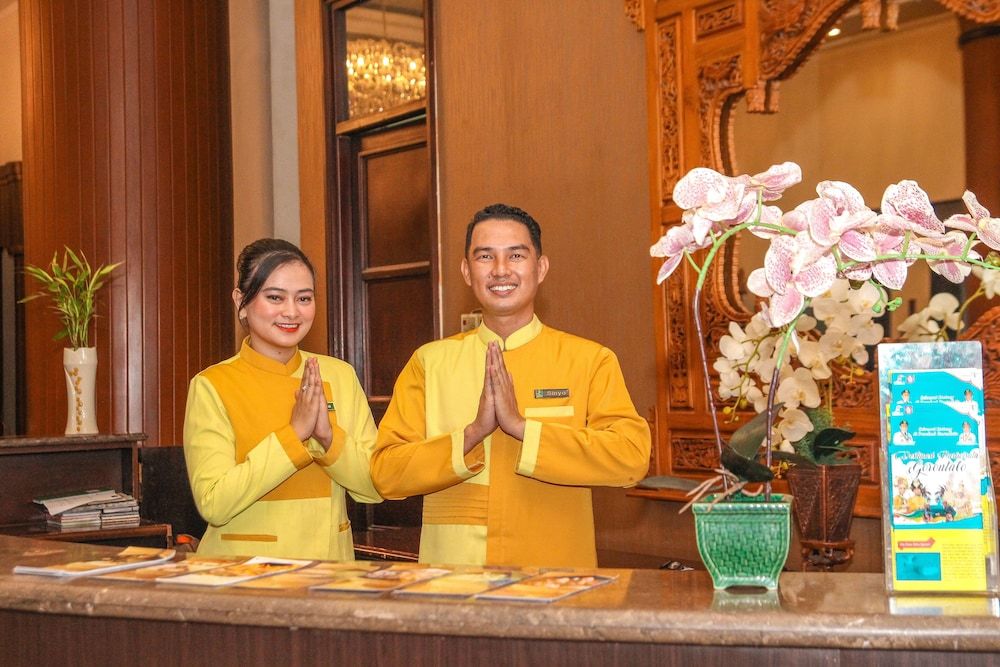 Grand Q Hotel Gorontalo 3