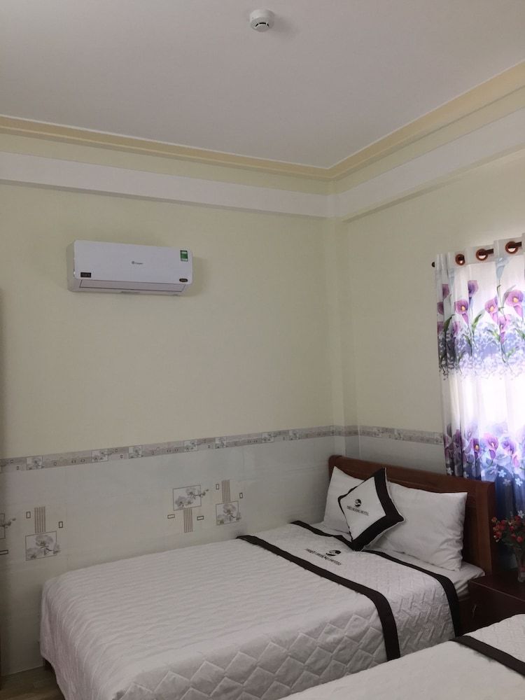Trieu Hoang Hotel 3