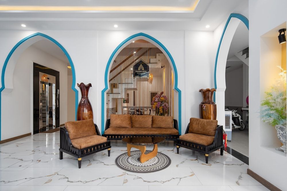 Phuong Dong Hotel & Apartment 2 estrellas en Quy Nhơn