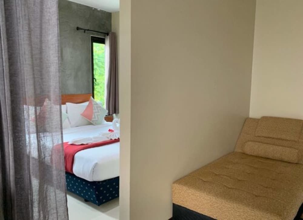 Isayarada Apartment 3