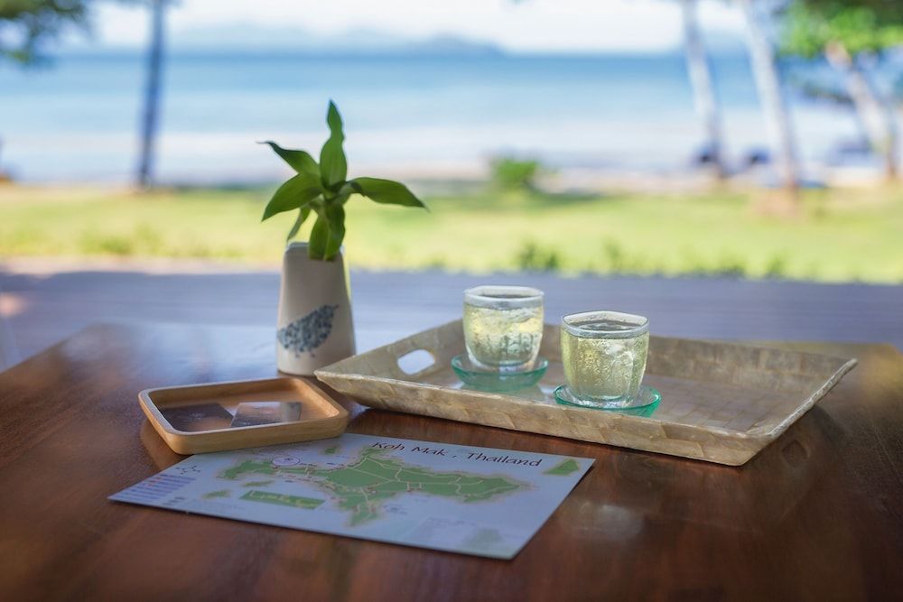 Mira Montra Resort Koh Mak 3