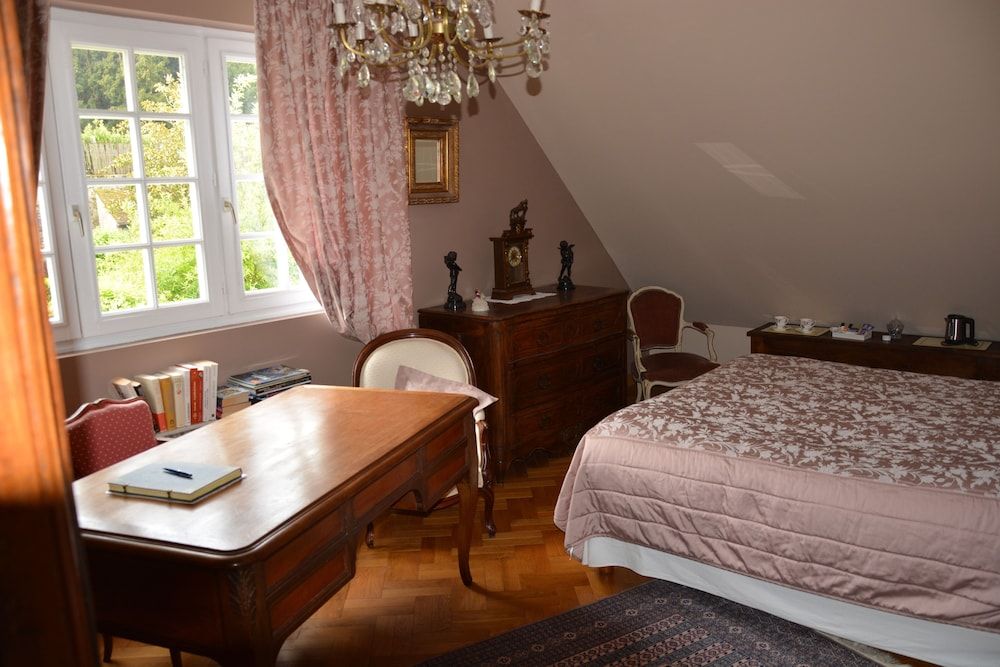 Chambre d'hotes Le Clos de Provins 2