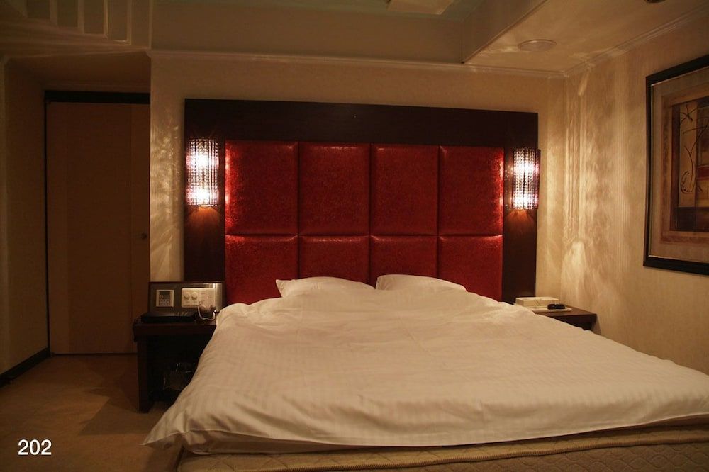 Hotel Mint - Adults Only 3