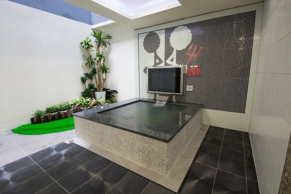 Ting-Shuai Motel 3