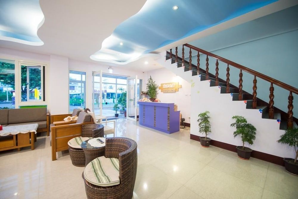 Country Lane Hostel 3