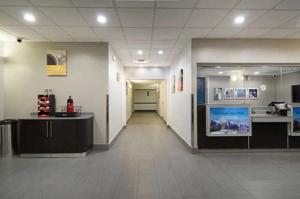 Motel 6 Fort Worth, TX - Downtown East 2