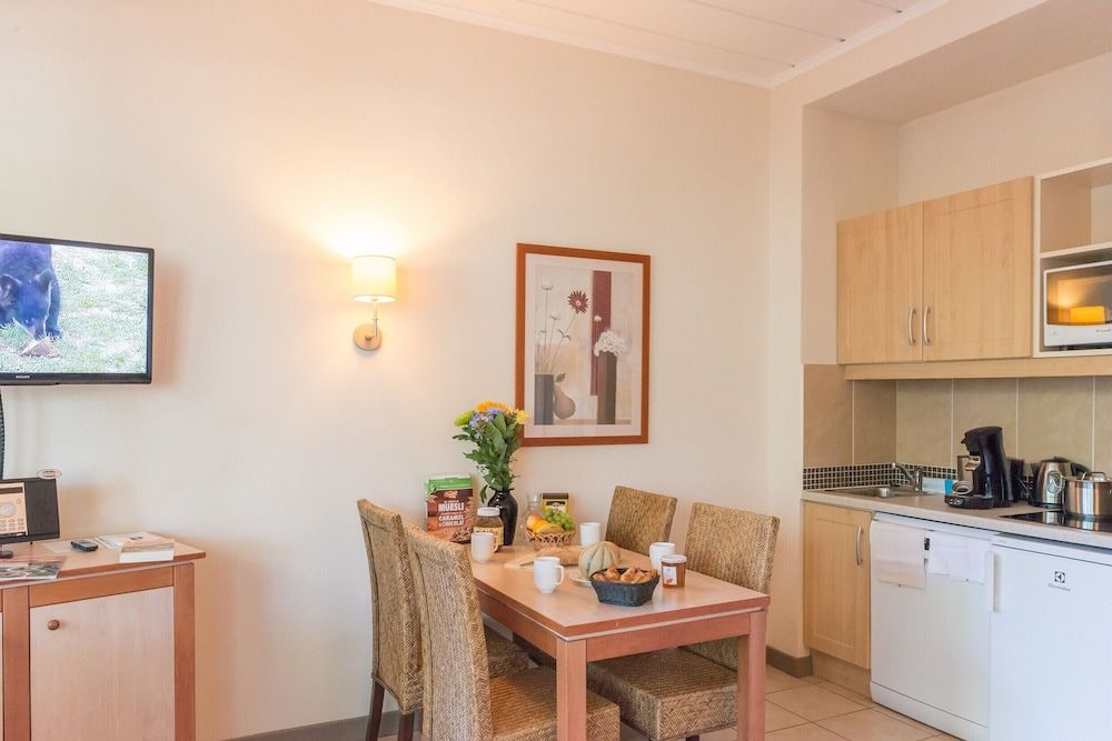 SOWELL FAMILY Le Vallon 2