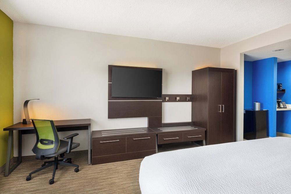 Holiday Inn Express & Suites Spring Hill by IHG 2 étoiles à Spring Hill