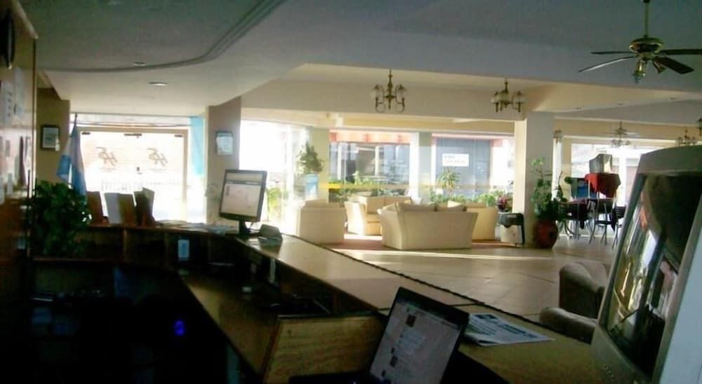 San Remo Resort Hotel 3 étoiles à Santa Teresita