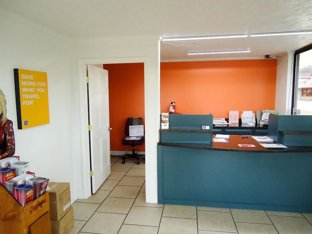 Motel 6 Knoxville, TN 3