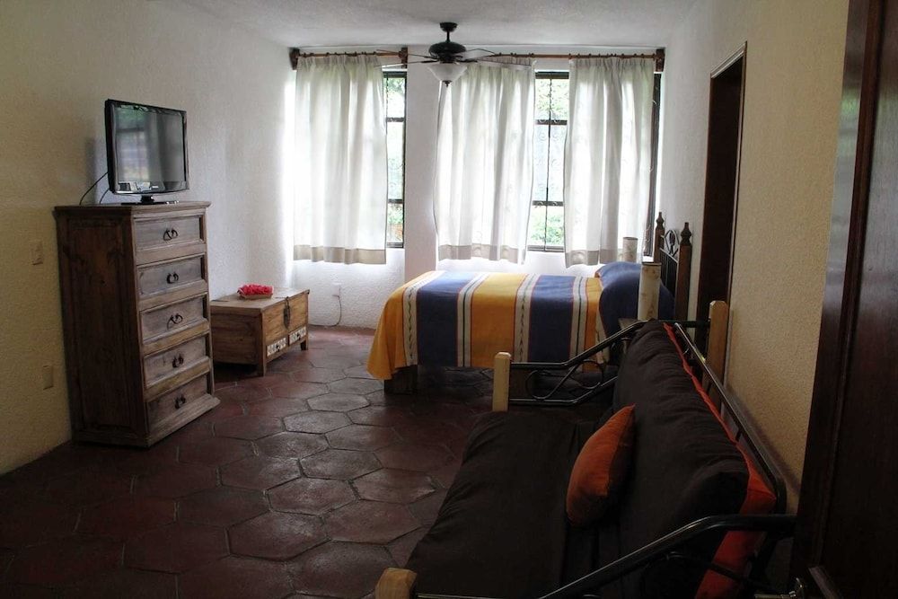 Hotel La Villa Real 3