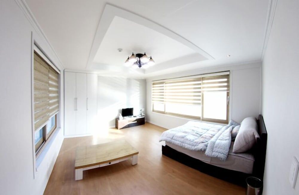 Andong River Sunset Pension 2