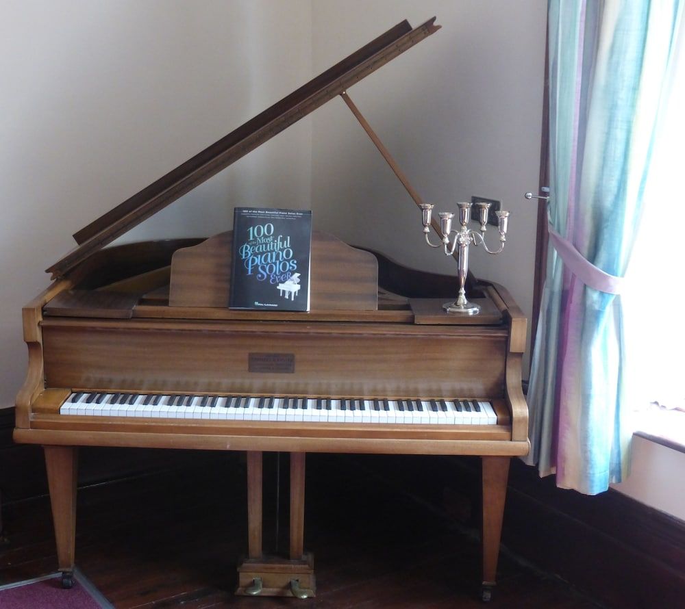 The Firs Guesthouse 2