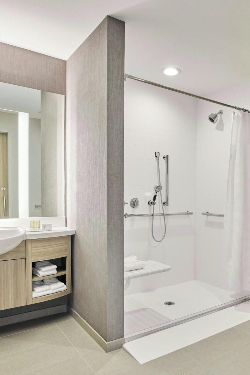 Springhill Suites By Marriott Chicago Chinatown 2