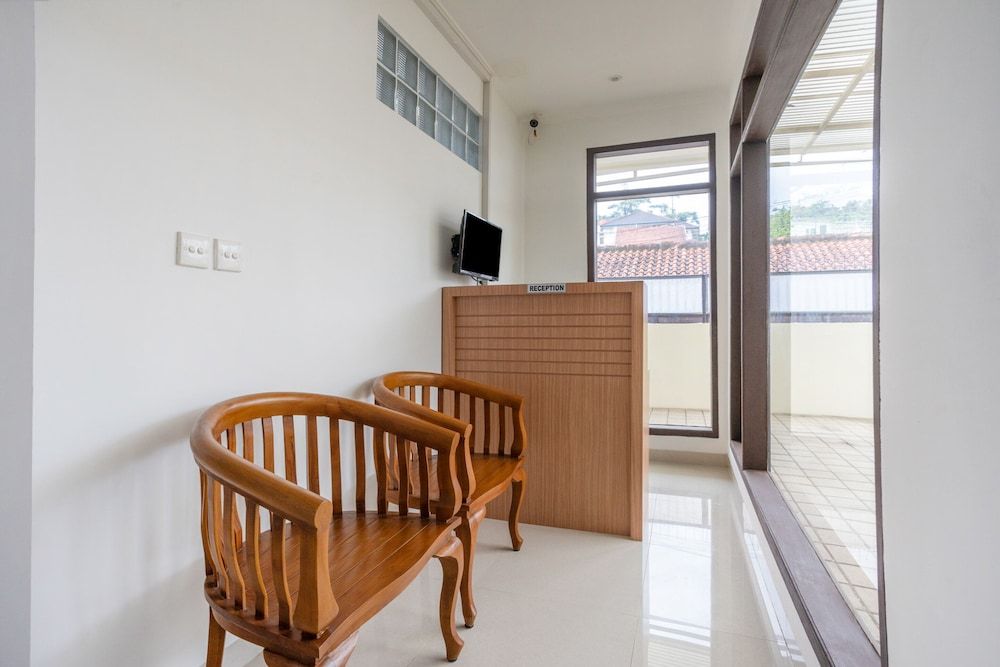 Super OYO 3209 Hegarbudhi Residence 3