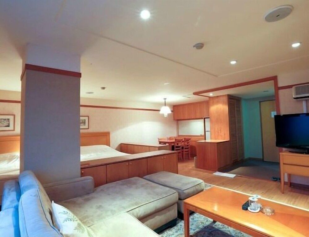 Gimcheon Park Tourist Hotel 2