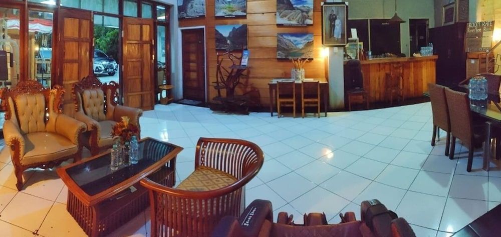 The Carstensz Homestay 3