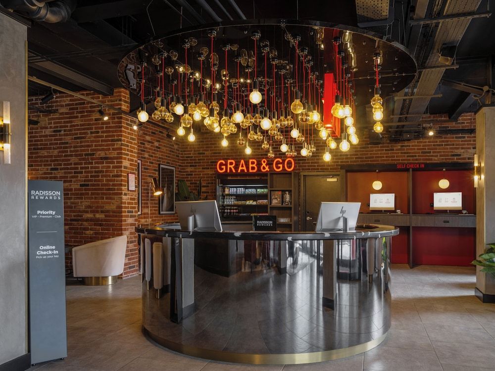 Radisson RED London Gatwick Airport 2