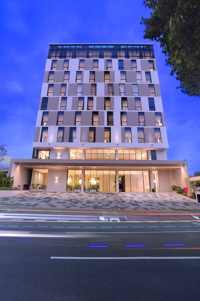 Hotel NEO Puri Indah - Jakarta 3 estrellas en Jakarta