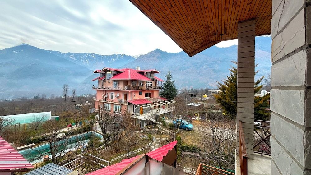 Countryside Himalayan Resort, Manali