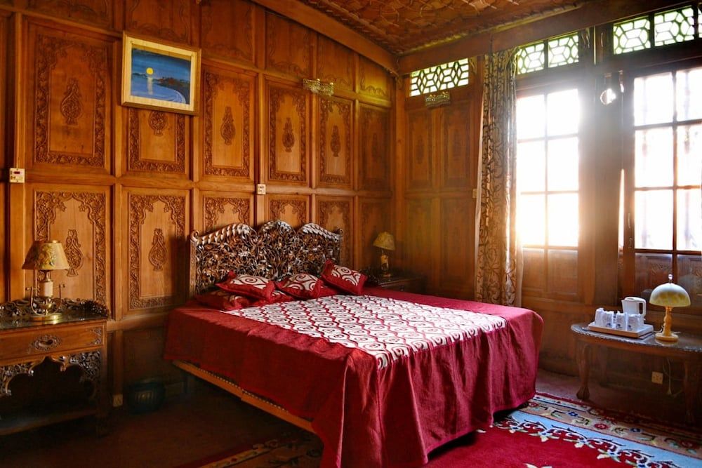 De-Laila Houseboats 3