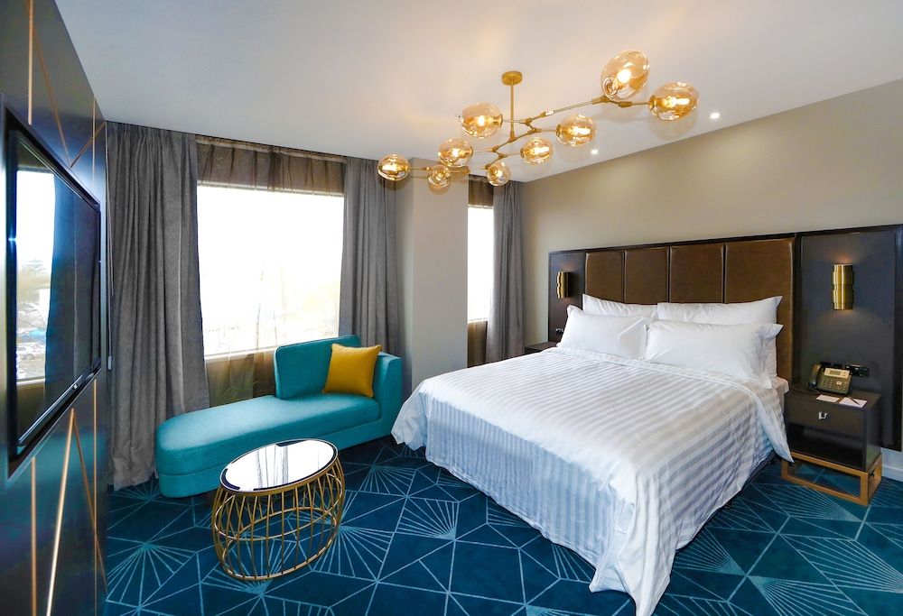 Swiss-Belhotel Napier 2