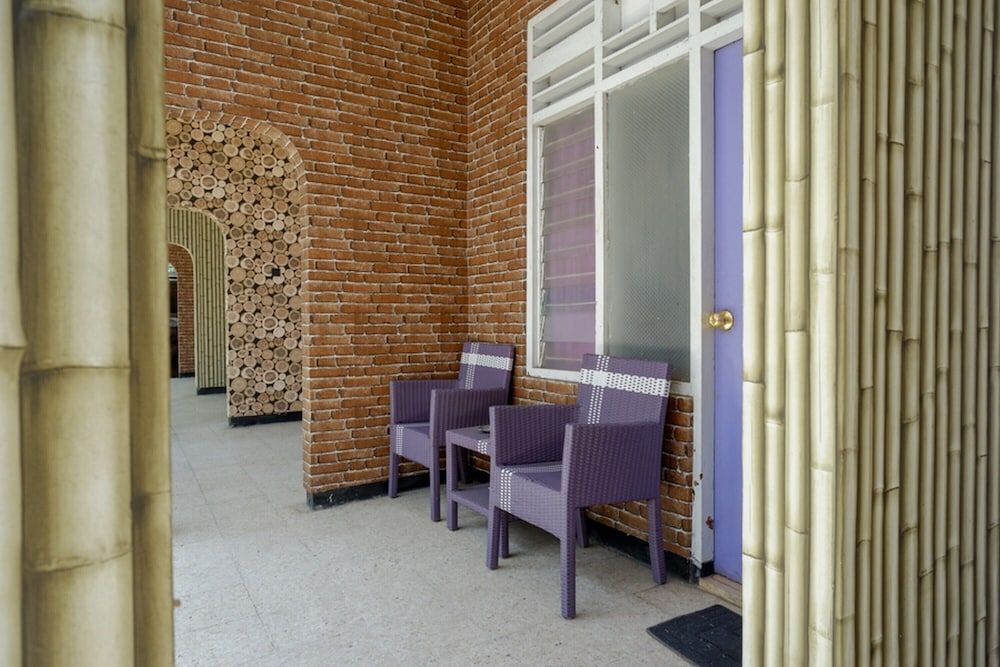 RedDoorz near Stasiun Kebumen 2