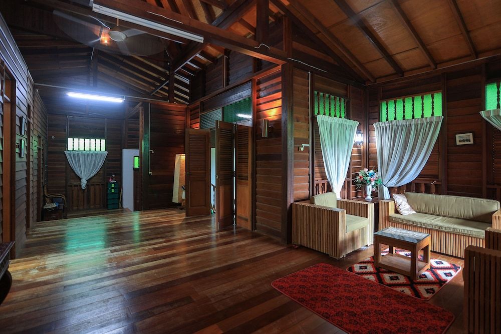 OYO 90256 Rb Beach Homestay 2