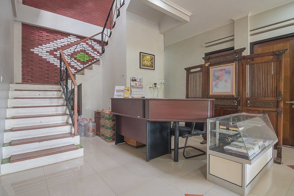 RedDoorz Syariah near Krida Nusantara 2