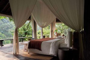 Buahan, A Banyan Tree Escape