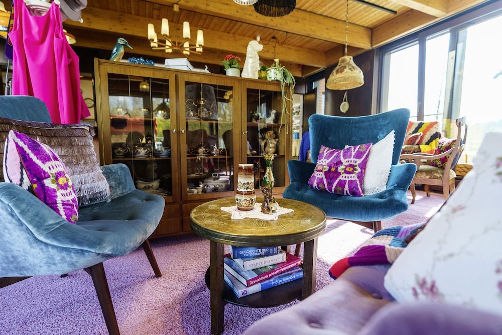 Tante ALMA’s Bonner Hotel