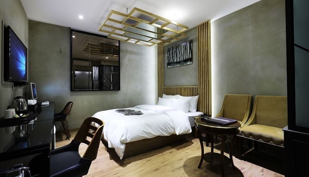 Gwangmyeong W Hotel 3