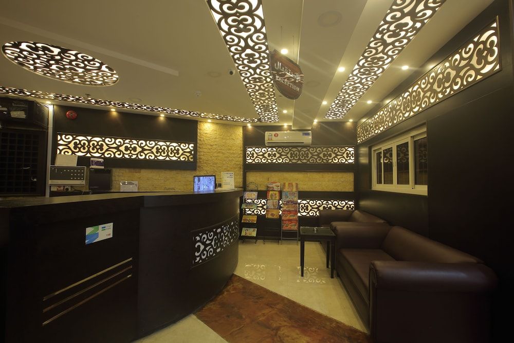 City Center Plaza Aparthotel 2