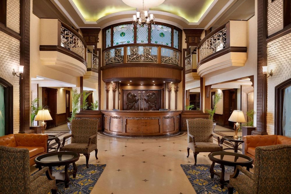 Ramada by Wyndham Mussoorie Mall Road 2